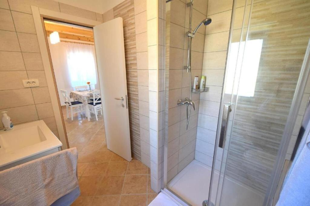 Apartments Insula Insule - Rustic & Peaceful Skrbcici Ngoại thất bức ảnh